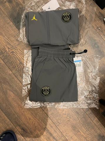 M - Psg x Nike Air Jordan Tracksuit - Nieuw beschikbaar voor biedingen