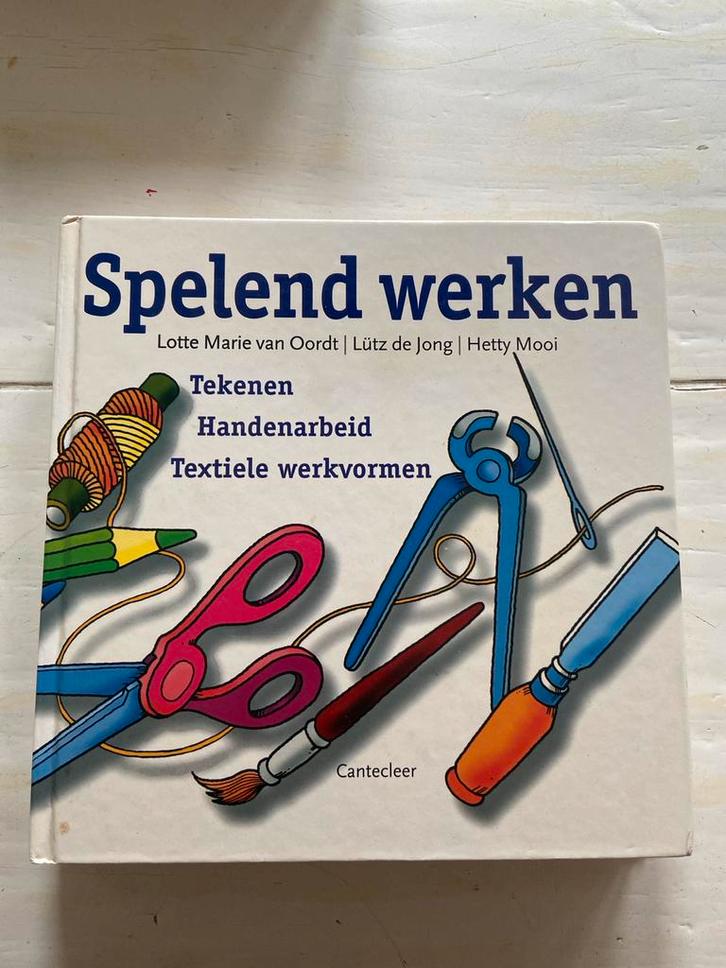 Spelend Werken - Handenarbeid boek, Boeken, Hobby en Vrije tijd, Gelezen, Overige onderwerpen, Geschikt voor kinderen, Ophalen of Verzenden