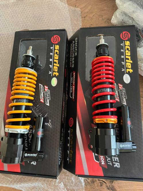 Scarlet racing voorschokbrekers voor vespa sprint, Fietsen en Brommers, Brommeronderdelen | Scooters, Nieuw, Vespa, Overige typen