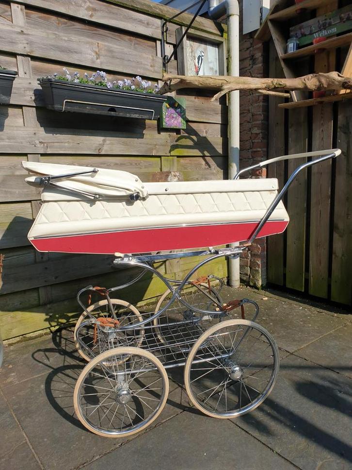 Schitterende "Mutsaerts" kinderwagen te koop., Kinderen en Baby's, Kinderwagens en Combinaties, Zo goed als nieuw, Combiwagen