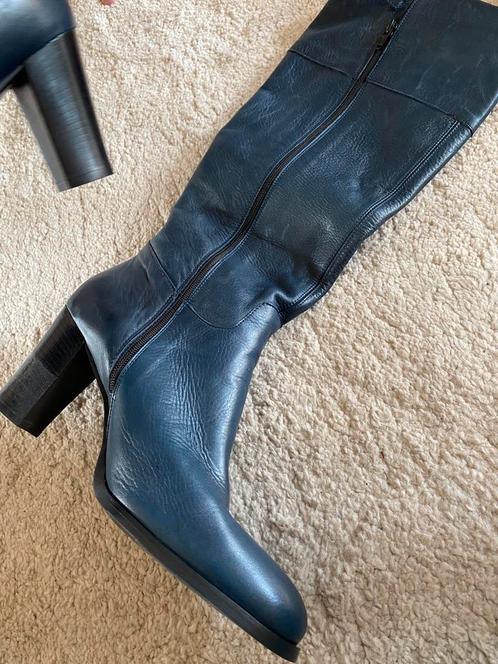 Laarzen - Vera Gomma - blauw - maat 42 - leer - als nieuw, Kleding | Dames, Schoenen, Zo goed als nieuw, Hoge laarzen, Blauw, Ophalen of Verzenden