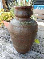 Vintage keramieken vaas. Lore Beesel. Retro., Antiek en Kunst, Antiek | Keramiek en Aardewerk, Ophalen