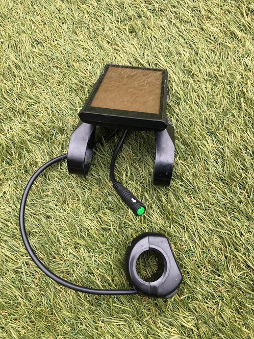 Nokee bafang uart display (brinckers v dijck freebike enz), Fietsen en Brommers, Fietsaccessoires | Fietscomputers, Zo goed als nieuw