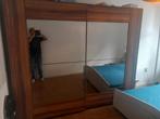 Grote kledingkast met spiegeldeuren - Gratis!, Gebruikt, Met hangruimte, Ophalen of Verzenden, 200 cm of meer