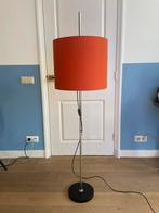 Staande lamp rode kap, Ophalen, Gebruikt, 150 tot 200 cm