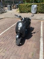 Sym Mio 50 2015 (10xxx km) met beenkleed (snor scooter), Fietsen en Brommers, Scooters | SYM, Mio, Gebruikt, Ophalen of Verzenden