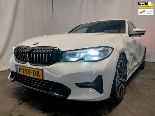 BMW 3-serie 318i Executive Edition SCHADEAUTO!, Auto's, BMW, Bedrijf, Te koop, 3-Serie, ABS, Airbags, Airconditioning, Alarm, Boordcomputer