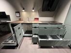 Kvik Ombra l Groen mat l Eiken werkblad, Huis en Inrichting, Keuken | Complete keukens, Ophalen, Kvik, Kvik, Nieuw