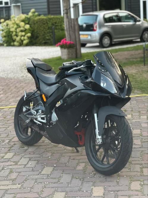 Derbi gpr 50 racing 77cc br, Fietsen en Brommers, Brommers | Derbi, Zo goed als nieuw, Maximaal 45 km/u, Ophalen