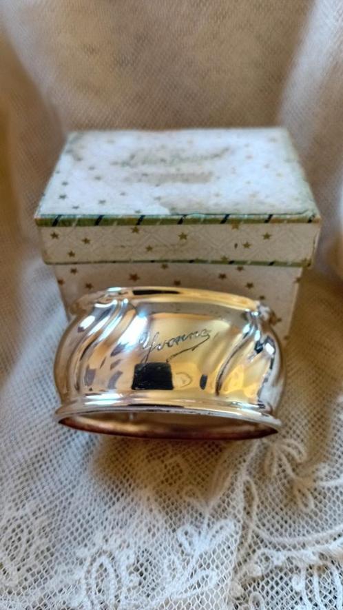 Verzilverde servetring "Yvonne", Antiek en Kunst, Antiek | Goud en Zilver, Verzenden