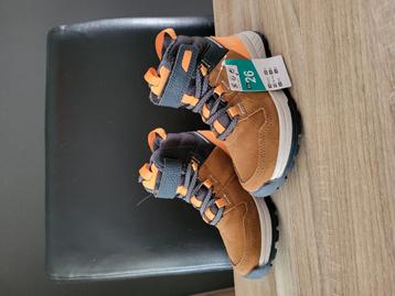 Nieuwe Quechua schoenen maat 26 beschikbaar voor biedingen