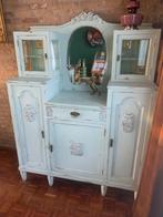 Brocante kast, Ophalen