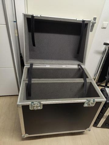 Flightcase voor Kabels/Apparatuur - 2 Vakken, Zwenkwielen beschikbaar voor biedingen