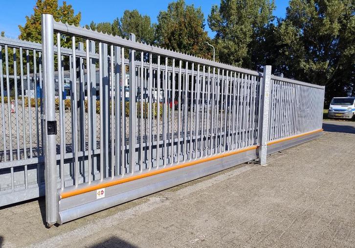 schuifpoort schuifhek 10,40 mtr. lang, 8 mtr. doorgang B&G, Tuin en Terras, Tuinpoorten, Zo goed als nieuw, Schuifpoort, Aluminium