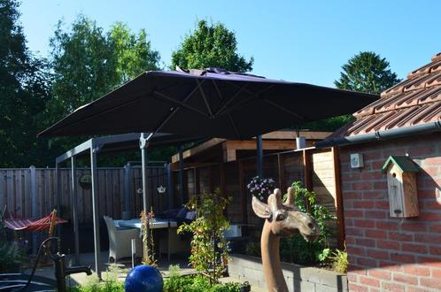 parasol, Tuin en Terras, Parasols, Zo goed als nieuw, Zweefparasol, Kantelbaar, Verstelbaar, Ophalen