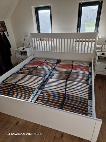 IKEA Bedframe - Goede Staat (Zonder Lattenbodem) - afbeelding 1