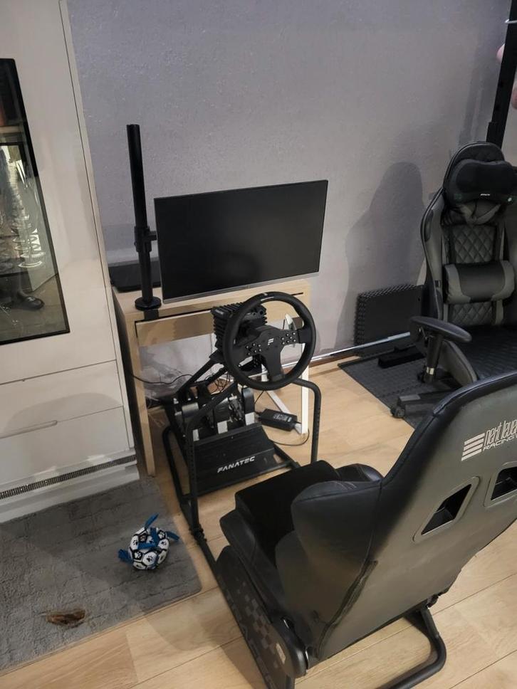 Race Simulator Setup - Fanatec 8nm, GTRacer, Monitor, Spelcomputers en Games, Games | Overige, Gebruikt, Racen en Vliegen, Ophalen of Verzenden