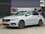 Fiat Tipo 1.4 16V Lounge Navi Cruise Pdc lage NAP km!, Voorwielaandrijving, Gebruikt, Euro 6, Origineel Nederlands