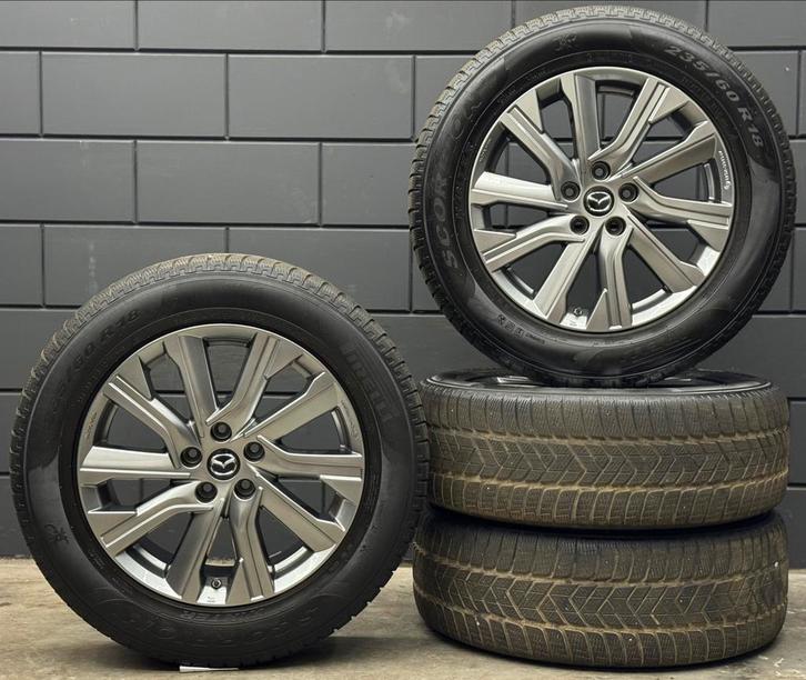 Originele 18 inch Mazda CX60 5x114,3 TPMS Pirelli 235/60/18, Auto-onderdelen, Banden en Velgen, Banden en Velgen, Winterbanden