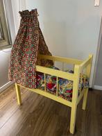 Vintage Houten Poppenbedje met Bekleding - 60x30x53 cm, Ophalen of Verzenden, Gebruikt, Toebehoren