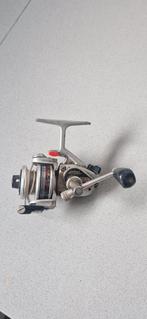 Daiwa1000D, Watersport en Boten, Hengelsport | Roofvissen, Ophalen of Verzenden, Zo goed als nieuw, Molen