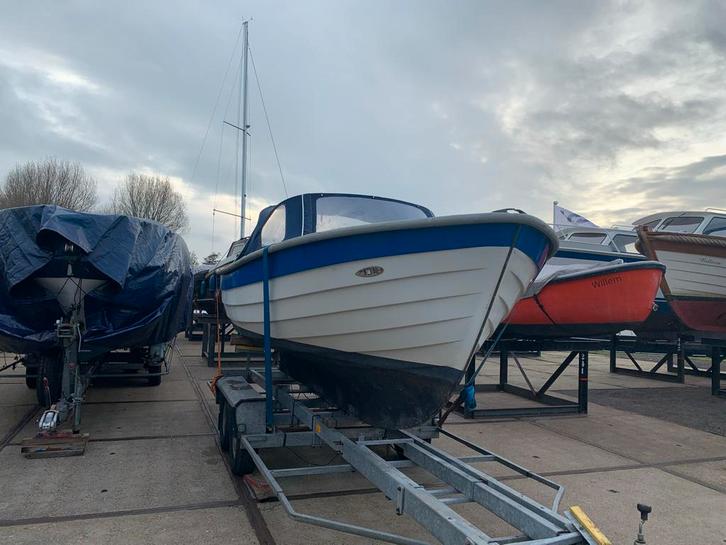 Saga 20 sloep - Netjes onderhouden en vaarklaar!, Watersport en Boten, Sloepen, Gebruikt, 10 tot 30 pk, 6 meter of meer, Binnenboordmotor