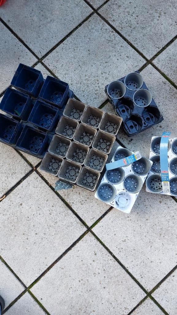 Planten Oppotbakjes - Diverse Maten, Tuin en Terras, Bloembakken en Plantenbakken, Gebruikt, Kunststof, Binnen, Balkon, Tuin, Minder dan 30 cm