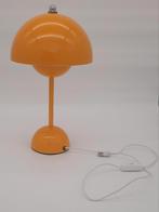 Gele Flowerpot tafellamp, Huis en Inrichting, Ophalen of Verzenden, Gebruikt, Metaal, Minder dan 50 cm