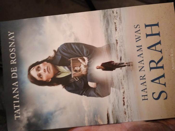 Tatiana de Rosnay - Haar naam was Sarah, Boeken, Literatuur, Zo goed als nieuw, Ophalen of Verzenden