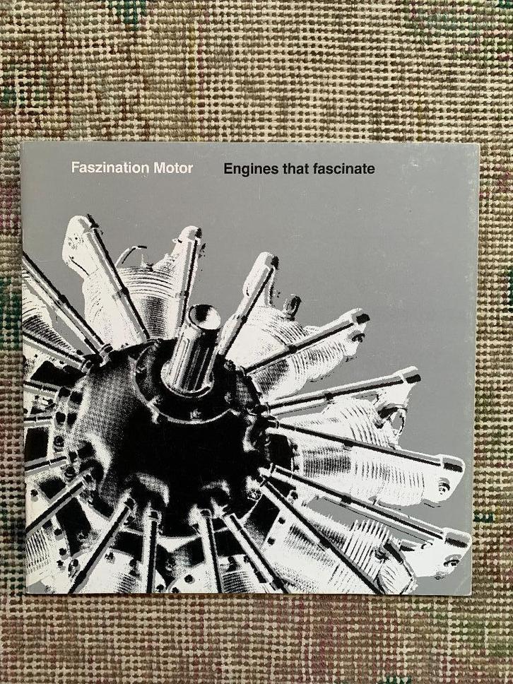 Brochure folder geschiedenis BMW motoren 1916-1989 izgs., Boeken, Auto's | Folders en Tijdschriften, Zo goed als nieuw, BMW, Ophalen of Verzenden