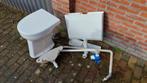 Verhoogd toilet achteruitlaat 46 cm hoog in goede staat, Ophalen