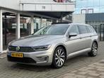 Volkswagen Passat Variant 1.4 TSI GTE Connected Series Plus, Gebruikt, 4 cilinders, Hybride Elektrisch/Benzine, Zilver of Grijs