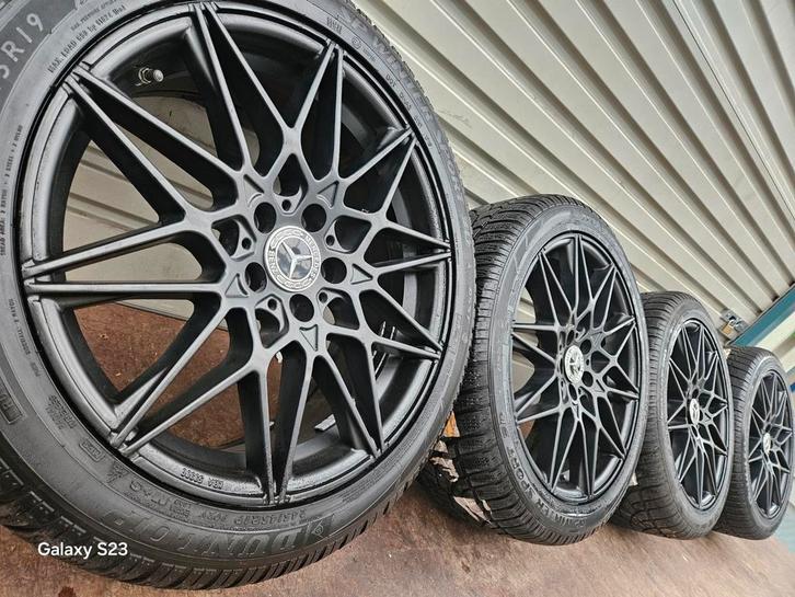 19 inch Mercedes Vito Viano V Klasse velgen winterbanden, Auto-onderdelen, Banden en Velgen, Band(en), Winterbanden, 19 inch, 245 mm