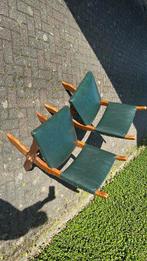Twee stoelen te koop., Ophalen