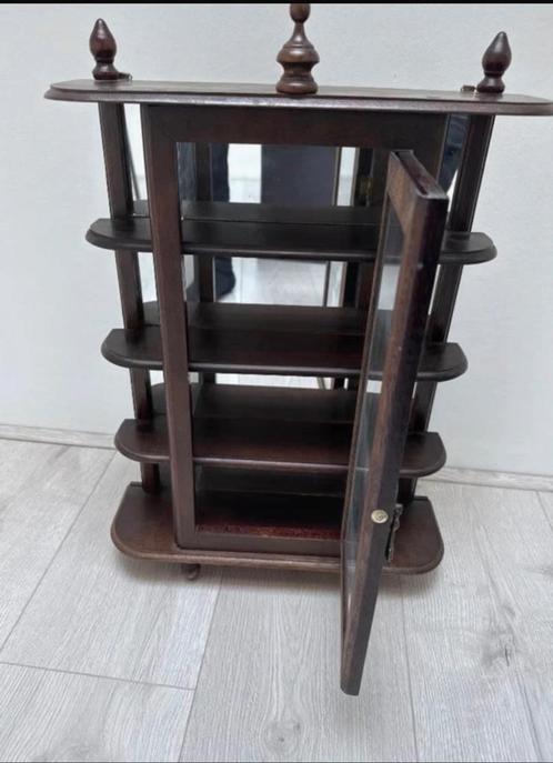 Antiek brocante vintage vitrinekast kastje met spiegel, Huis en Inrichting, Kasten | Vitrinekasten, Gebruikt, Minder dan 100 cm