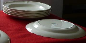 Wedgwood Queens Plain 5 gebaksbordjes (16 cm. doorsnede)  beschikbaar voor biedingen