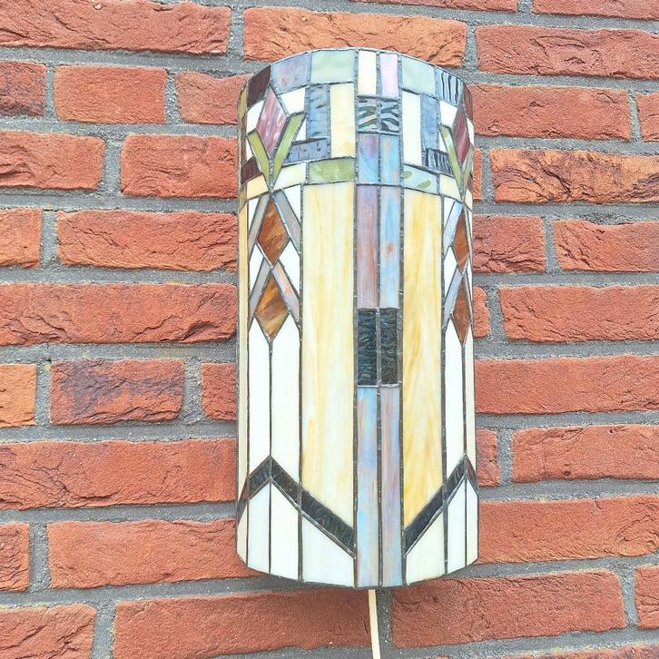 Vintage Wandlamp 'Tiffany', Durban motief, Huis en Inrichting, Lampen | Wandlampen, Zo goed als nieuw, Glas, Ophalen of Verzenden