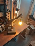 Unieke zelfgemaakte lamp van kledinghanger, Antiek en Kunst, Antiek | Lampen, Ophalen of Verzenden