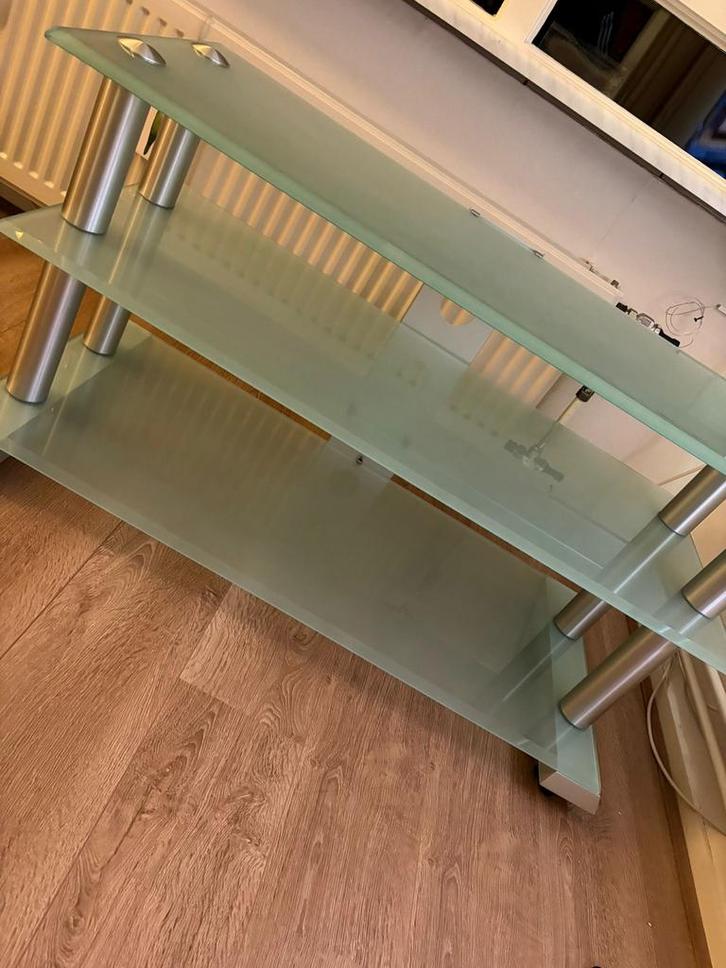 Gratis Glazen TV Meubel - Stijlvol en Modern, Huis en Inrichting, Kasten | Televisiemeubels, Gebruikt, Minder dan 100 cm, 100 tot 150 cm