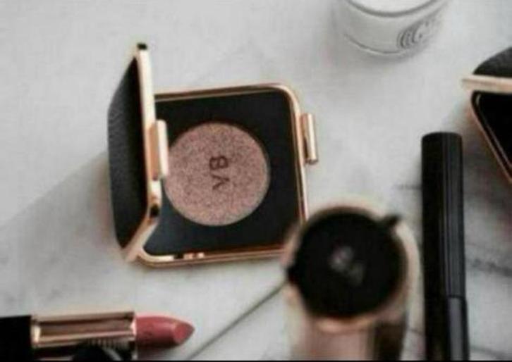 Victoria Beckham oogschaduw eye metals, kleur Bitter Clove, Sieraden, Tassen en Uiterlijk, Uiterlijk | Cosmetica en Make-up, Nieuw