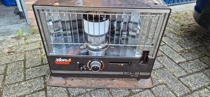 Zibro Kamin RCA-66 Petroleumkachel, Huis en Inrichting, Kachels, Gebruikt, Vrijstaand, Petroleumkachel, Overige brandstoffen, Ophalen of Verzenden