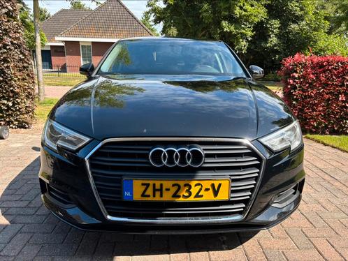 Audi A3 Limousine 1.0 Tfsi 116pk 2019 Zwart, Auto's, Audi, Particulier, A3, Benzine, Sedan, Handgeschakeld, Origineel Nederlands