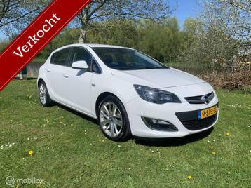 Opel Astra 1.4 Turbo Sport .airco ,cruise nw apk beschikbaar voor biedingen