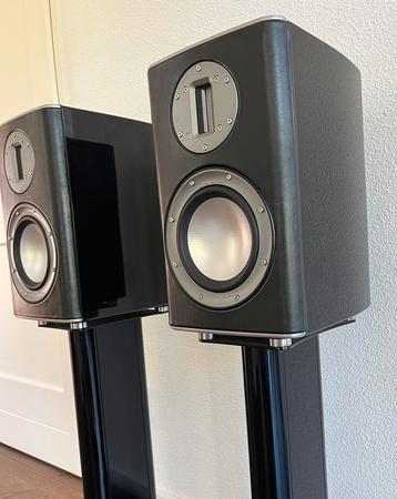 Monitor Audio Platinum 100 + Stands. Evt. Inruil beschikbaar voor biedingen