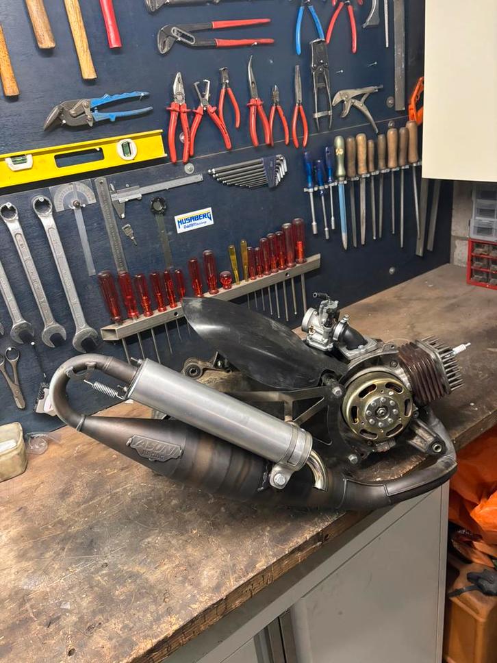 Vers Piaggio typhoon 70 cc blok gereviseerd, Fietsen en Brommers, Scooters | Piaggio, Zo goed als nieuw, Overige modellen, Tweetakt