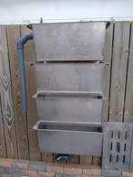 Rvs Trickle filter, Karper of Koi