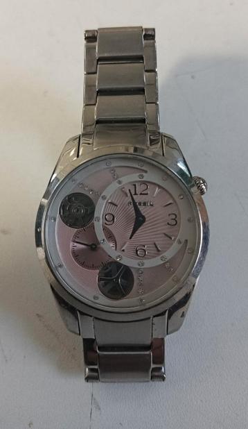 Dames Fossil twist Me-1008 beschikbaar voor biedingen