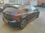 Volkswagen Polo GTI 2018 PANO/LED/SPORTSTOELEN, 4 cilinders, 1984 cc, Zwart, 1200 kg