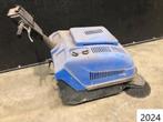 1072. Veegmachine / Wetrok / Karcher / Schrobmachine, Ophalen, Gebruikt