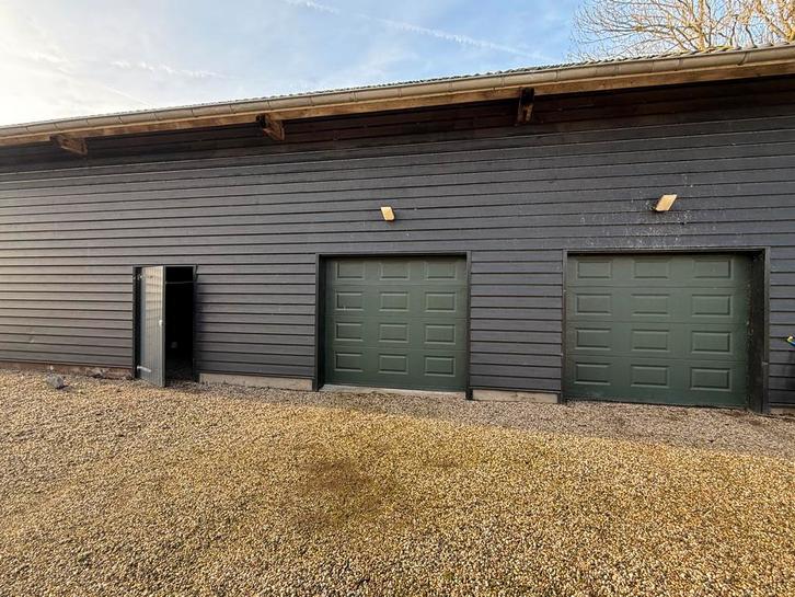 Opslagruimte stallingsruimte camper vanaf 5 m2 tot 1.000 m2, Diensten en Vakmensen, Verhuizers en Opslag, Opslag